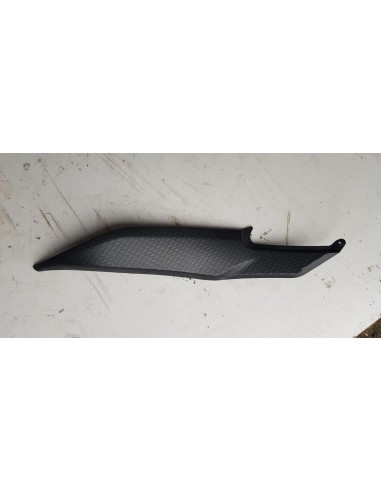 Carénage sous réservoir gauche et droit KAWASAKI ER6F 2009 - 2011