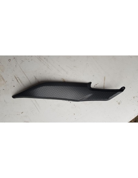 Carénage sous réservoir gauche et droit KAWASAKI ER6F 2009 - 2011