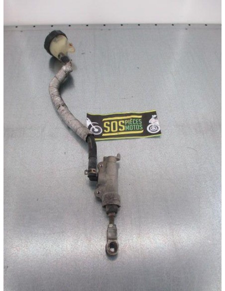 Maître cylindre de frein arrière SUZUKI DR 800 1990 - 1997