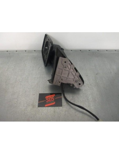 Platine support rétroviseur gauche SUZUKI BURGMAN 650 2001 - 2005