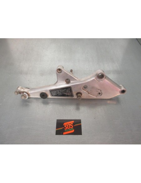 Platine droite repose pied HONDA CB 750 1978 - 1982