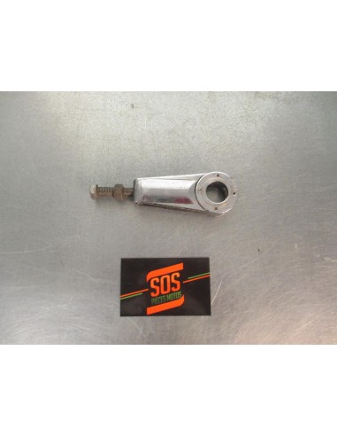 Axe de roue arrière  -  Tirant d'axe HONDA CB 750 1978 - 1982