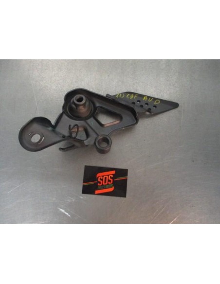 Platine avant droite repose pied HONDA CBF 125 2009 - 2015