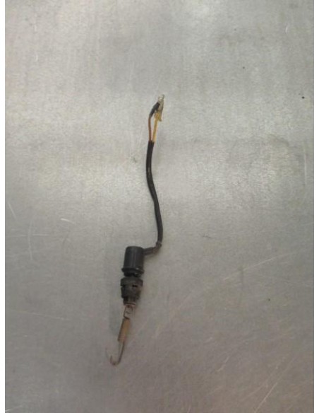 Contacteur de frein arrière TRIUMPH TROPHY 900 1996 - 2002