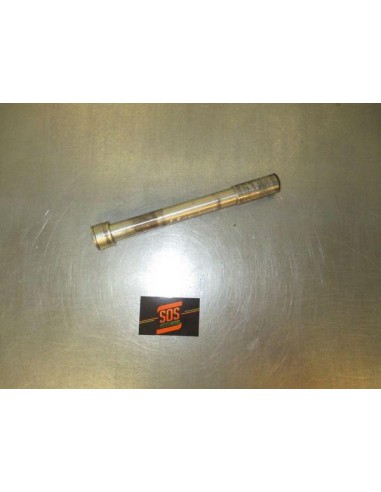 Axe de roue avant TRIUMPH TROPHY 900/1200 1996 - 2002