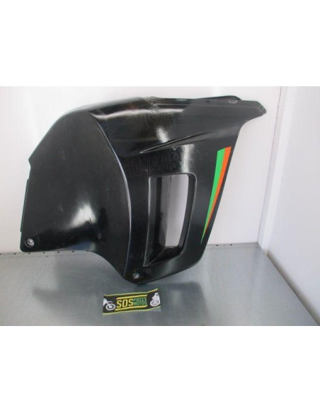 Carénage latéral avant droit SUZUKI DR 800 1990  -  1997