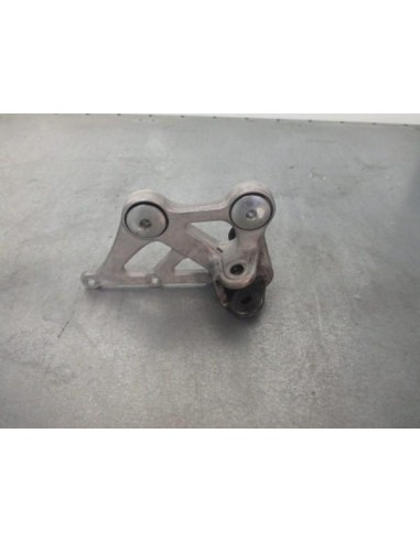 Platine avant droite repose pied HONDA CBR 1000 F 1993 - 1996