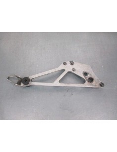 Platine droite repose pied HONDA VF 1000 F2 1985 - 1987