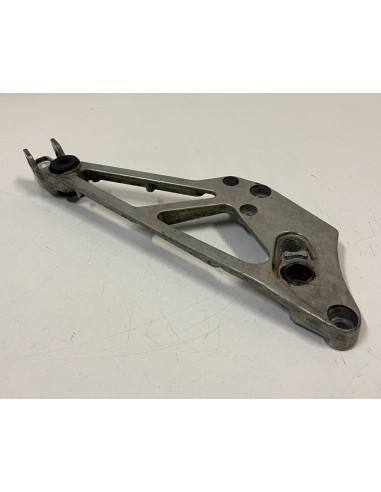 Platine droite repose pied HONDA VF 1000 F2 1985 - 1987