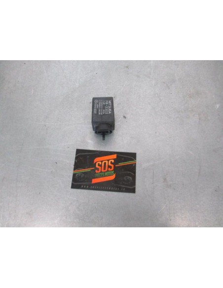 Centrale clignotant HONDA VF 1000 F2 1985 - 1987