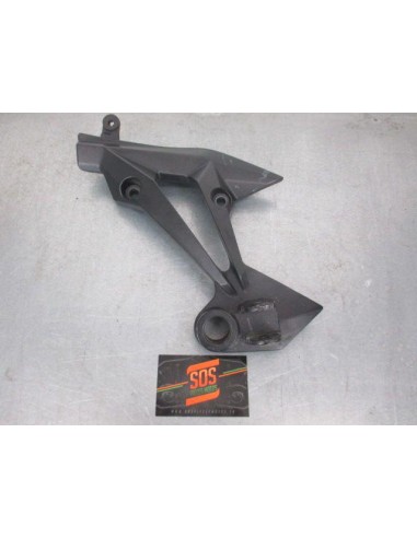Platine repose pied passager arrière gauche KAWASAKI Z 750 2007 - 2013