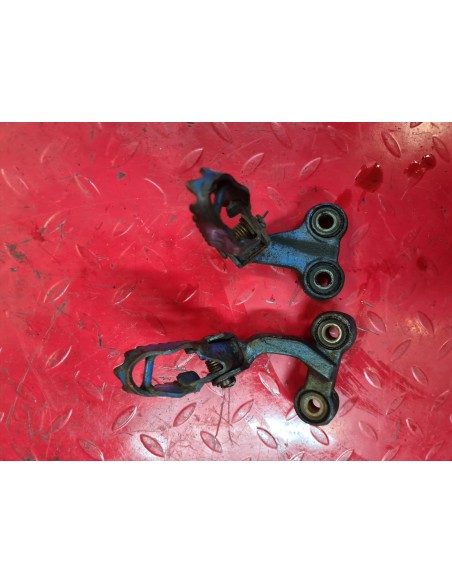 Repose pied conducteur droit et gauche SUZUKI DR 600 1985  -  1989