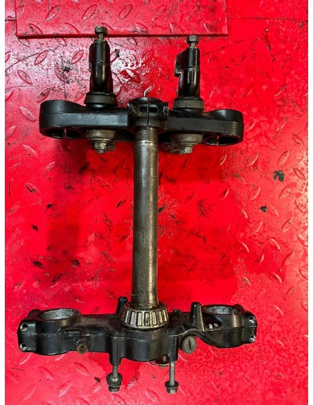 Té de fourche supérieur et inférieur SUZUKI DR 600 1985  -  1990