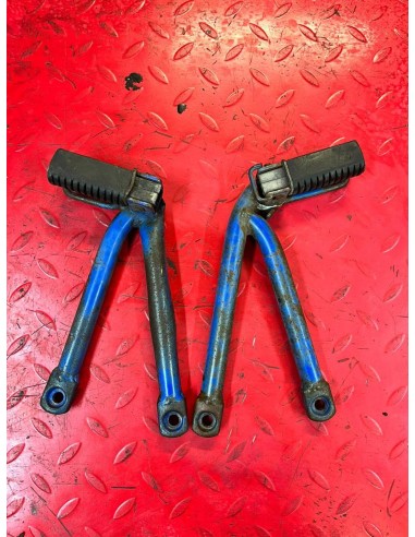 Platine repose pied passager arrière gauche et droite SUZUKI DR 600 1985 - 1990