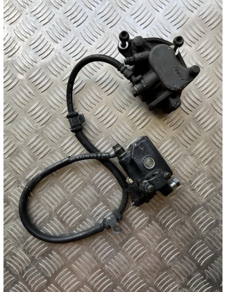 Maitre cylindre et étrier de frein avant HONDA CBF 500 2004  -  2007