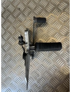 Platine droite repose pied SUZUKI GSE 500 1989 - 2007 2