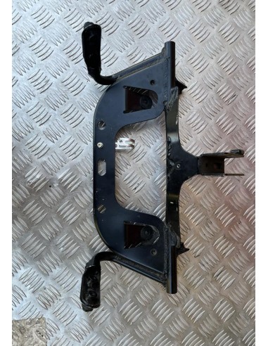 Araignée support tête de fourche  -  Phare SUZUKI HAYABUSA 1300 1998  -  2006