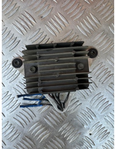 Régulateur de tension SUZUKI HAYABUSA 1300 1998  -  2006