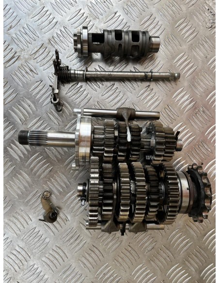 Boite de vitesse complète TRIUMPH STREET TRIPLE 675 2013  -  2016