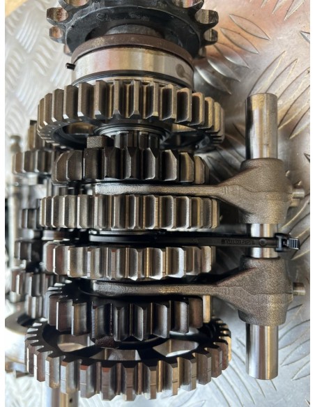 Boite de vitesse complète TRIUMPH STREET TRIPLE 675 2013  -  2016