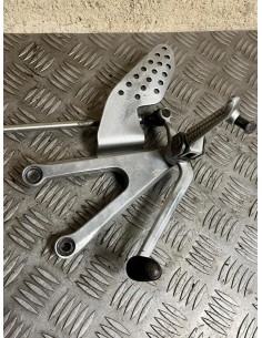 Platine gauche repose pied YAMAHA R1 2002 - 2003 2