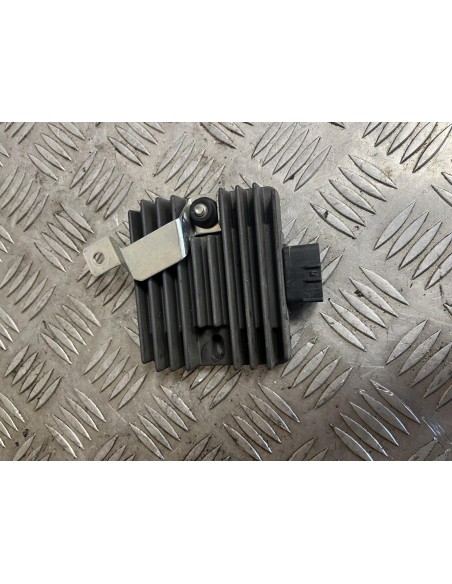 Régulateur de tension MV AGUSTA BRUTALE 1090 2013  -  2017