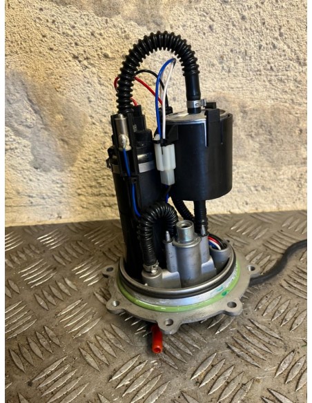 Pompe à essence MV AGUSTA BRUTALE 1090 2013  -  2017