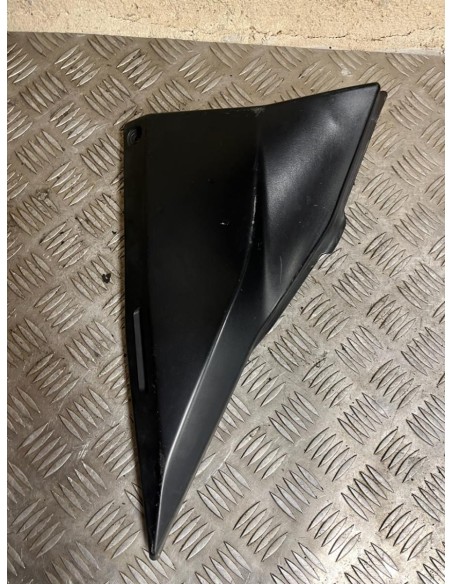 Carénage sous selle gauche KAWASAKI Z1000 2003 - 2006