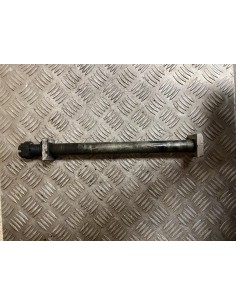 Axe de roue arrière KAWASAKI Z1000 2003 - 2006