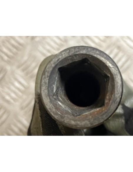 Axe de roue avant KAWASAKI Z1000 2003 - 2006