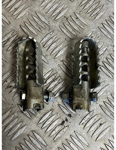 Repose pied conducteur gauche et droit GILERA SMT 50 2011  -  2017