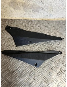 Carénages sous selle gauche et droit GILERA SMT 50 2011  -  2017