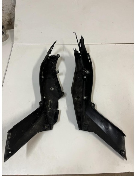 Coque arrière gauche et droite KTM DUKE 390 2013 - 2016