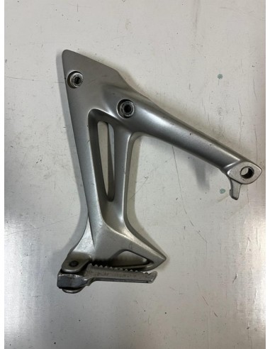 Platine repose pied passager arrière droite HONDA VFR VTEC 800 2002 - 2013