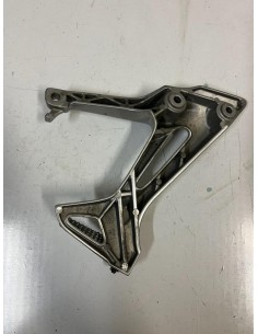 Platine repose pied passager arrière droite HONDA VFR VTEC 800 2002 - 2013 2