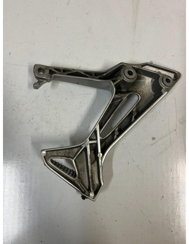 Platine repose pied passager arrière droite HONDA VFR VTEC 800 2002 - 2013