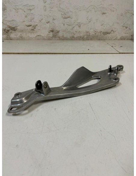 Platine gauche repose pied YAMAHA TDM 900 2002 - 2006