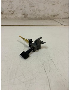 Robinet d’essence SUZUKI BANDIT 600 S 2000  -  2004