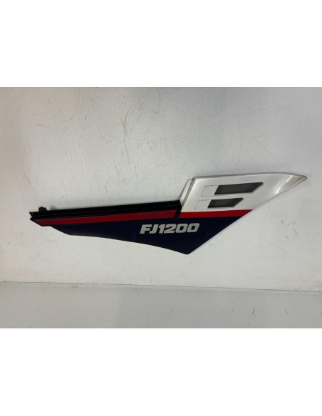 Carénage sous selle droit YAMAHA FJ 1200 1986 - 1987