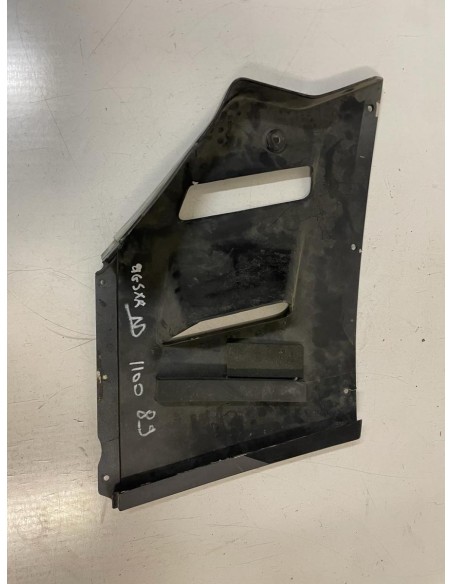 Flanc de carénage droit SUZUKI GSXR 1100 1989 - 1990