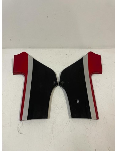 Carénages latéraux sous selle gauche et droit KAWASAKI GPZ 600 1985  -  1987