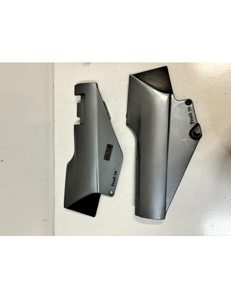 Carénages latéraux sous selle gauche et droit GRIS KAWASAKI GTR 1000 1994  -  2004