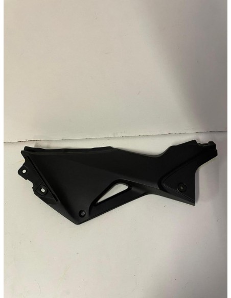 Carénage sous selle droit HONDA CBR 125 2011  -  2018