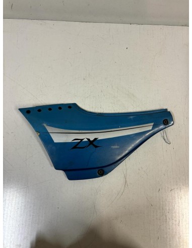 Carénage sous selle gauche KAWASAKI GPZ 1100 1984 - 1985