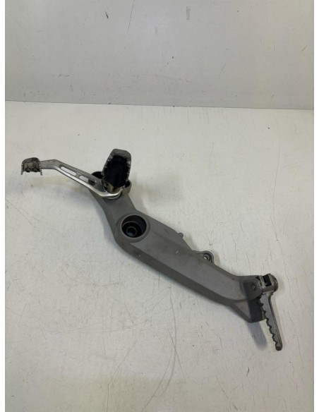 Platine avant droite repose pied DUCATI SCRAMBLER 1100 2018 - 2020