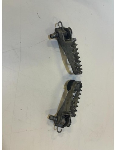 Repose pied avant gauche et droit KTM SMR 560 2006 - 2007