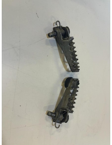 Repose pied avant gauche et droit KTM SMR 560 2006 - 2007