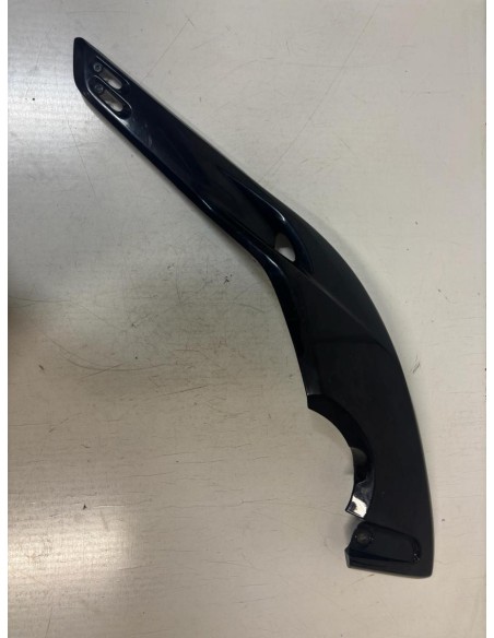 Flanc de carénage latéral gauche YAMAHA TMAX 500 2004 - 2007