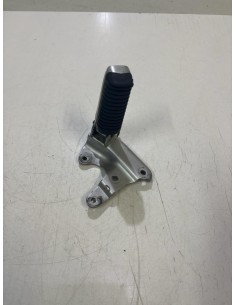 Platine repose pied passager arrière droite YAMAHA TMAX 500 2004 - 2007