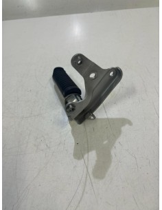 Platine repose pied passager arrière droite YAMAHA TMAX 500 2004 - 2007 2